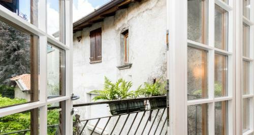 Altido Giuliana Home