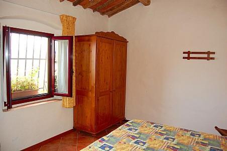 Piazza Al Serchio Villa Sleeps 4 Pool Wifi