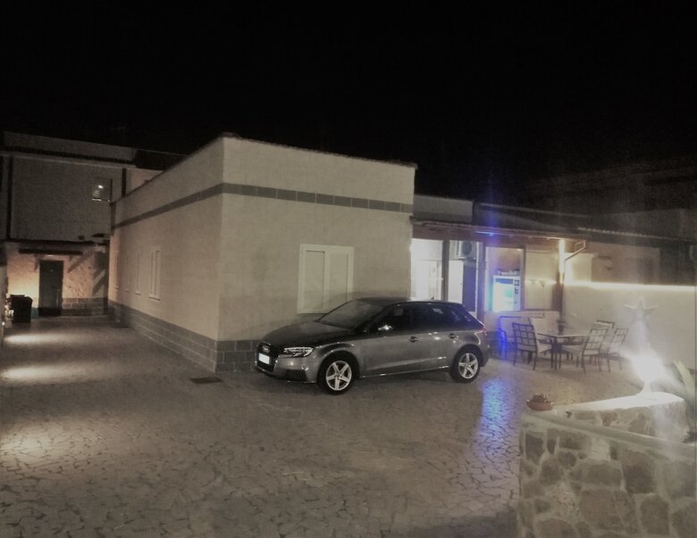 Bed & Breakfast Albachiara Guest House