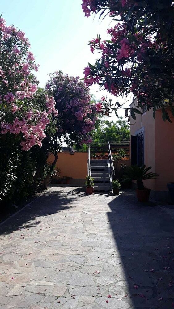 B&B Fiumicino Airport Resort