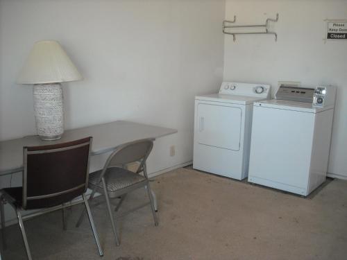 Stagecoach 66 Motel