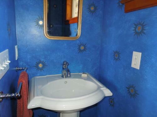 Bed & Breakfast China Beach Retreat