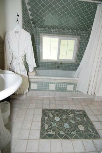 Bed & Breakfast China Beach Retreat