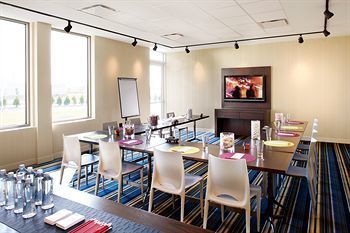 Hotel Aloft Dulles Airport North