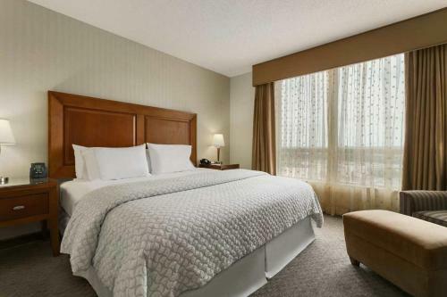 Hotel Embassy Suites Dulles - North/loudoun
