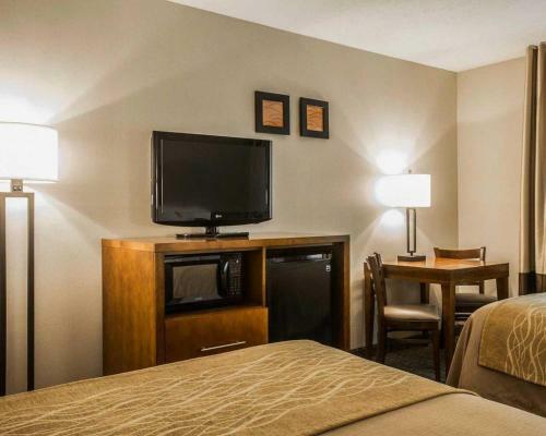 Hotel Comfort Inn & Suites At Maplewood
