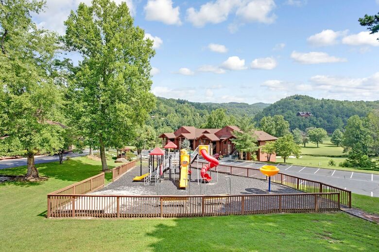 Hotel Bent Creek Golf Village
