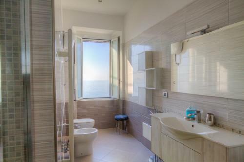 Apartamento Seafront Panoramic Airco Wifi 2 Bathrooms Beach