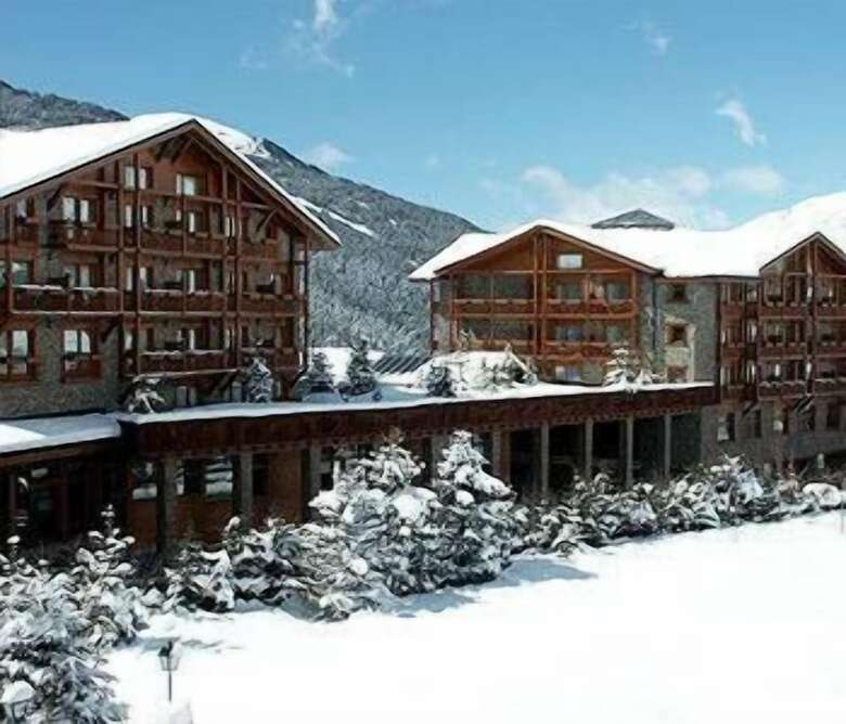 Sport Hotel Village