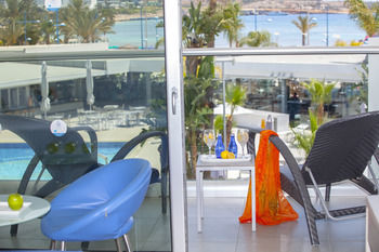 Hotel Limanaki Beach