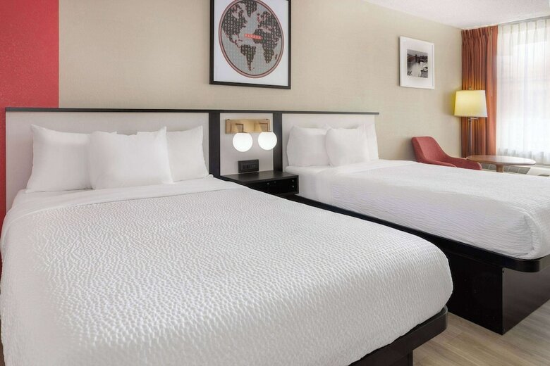 Hotel Ramada By Wyndham Rome - Verona