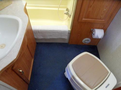 Pahrump Rv Park & Lodging