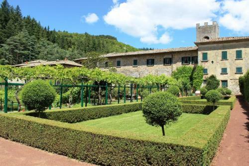 Badia Coltibuono Apartment Sleeps 5 Pool