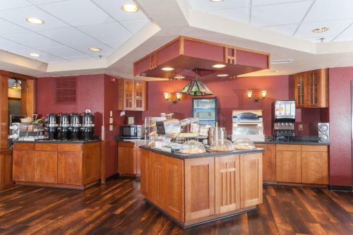 Valentine's Niobrara Lodge