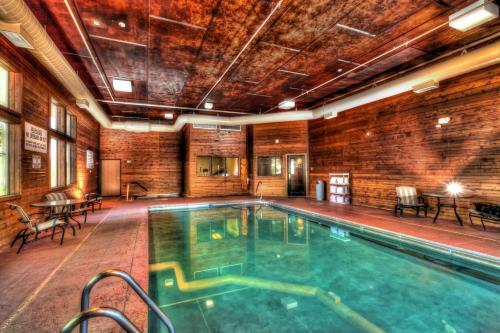 Valentine's Niobrara Lodge
