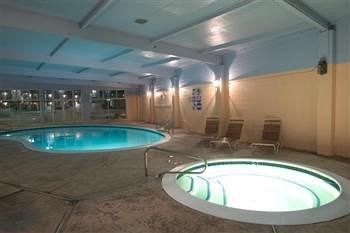 Hotel Boulder Inn And Suites