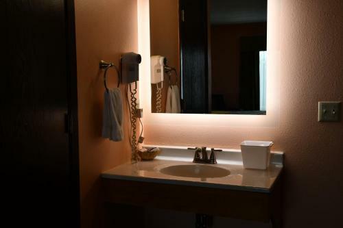 Hotel Regency Inn & Suites Faribault