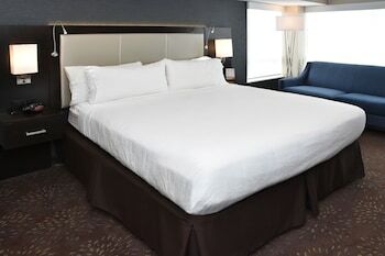 Hotel Holiday Inn Canton-belden Village