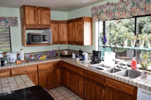 A Beautiful Edge Of The World Bed & Breakfast