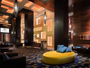 Hotel The Fox Tower