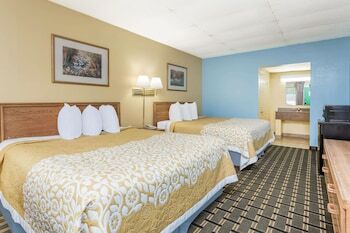 Motel Days Inn Clayton