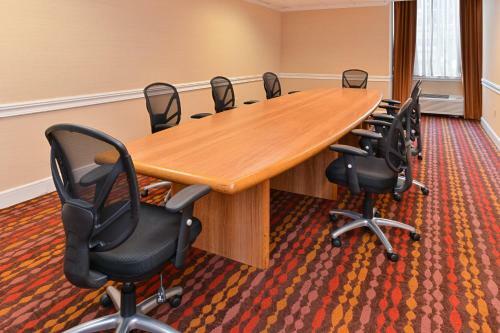Hotel Holiday Inn New London