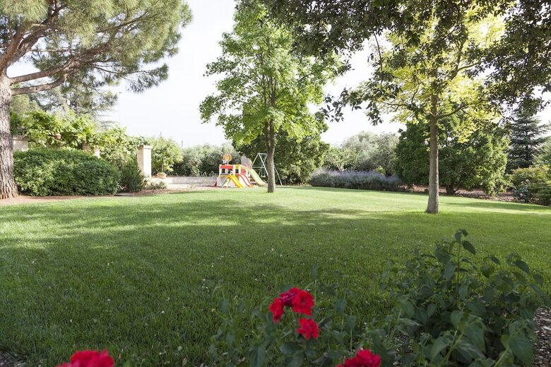 Bed & Breakfast Masseria Lacatena