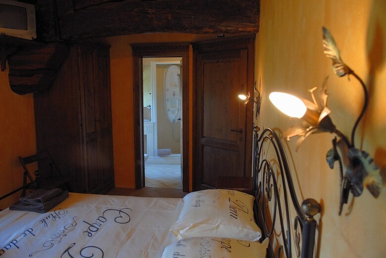 Agroturismo Castello Di Giomici