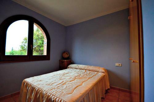 Casa Con Piscina Y Jardin 2km Del Mar.teixidor
