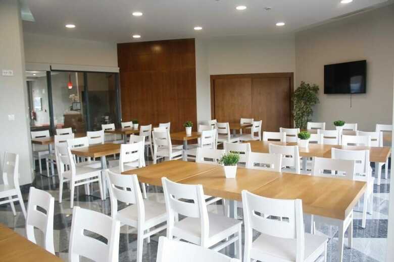 Hotel Arz�a