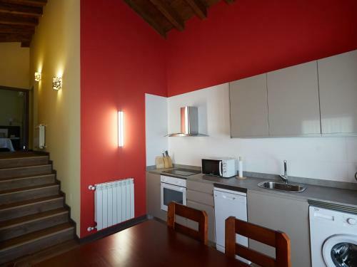 Cozy Mansion In Cangas De Onis With Meadow View