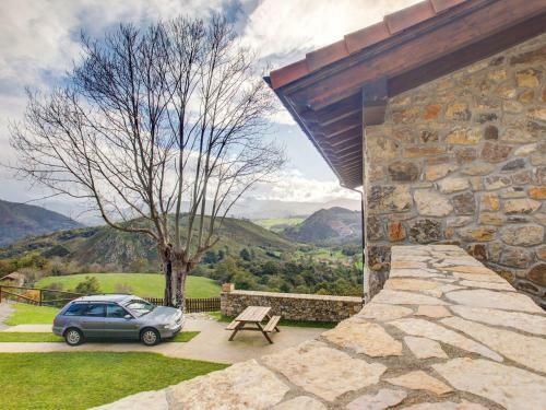 Luxurious Mansion In Cangas De Onis With Meadow View