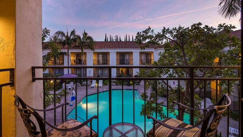 Best Western Plus Posada Royale Hotel & Suites