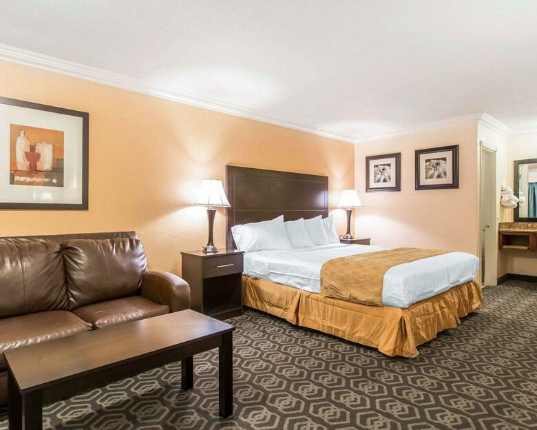 Hotel Rodeway Inn & Suites Colton