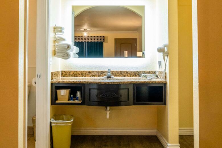 Hotel Rodeway Inn & Suites Colton