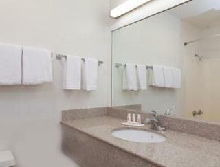 Hotel Days Inn Windmill - Buellton