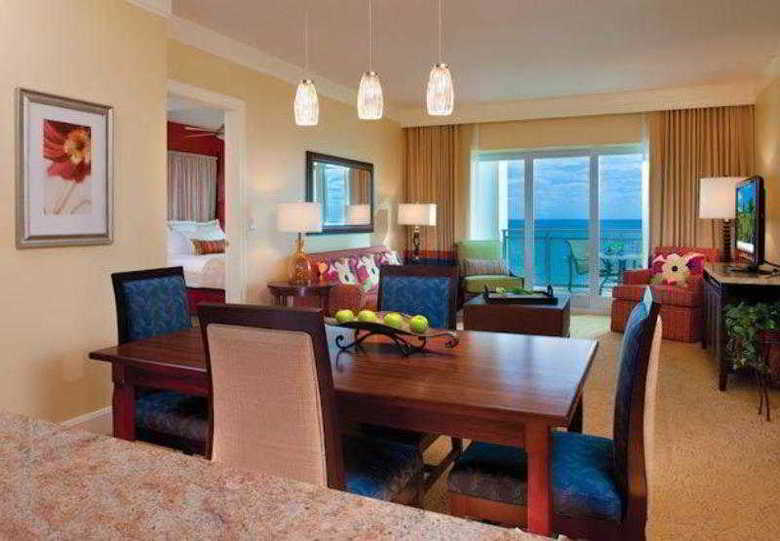 Hotel Marriott's Oceana Palms
