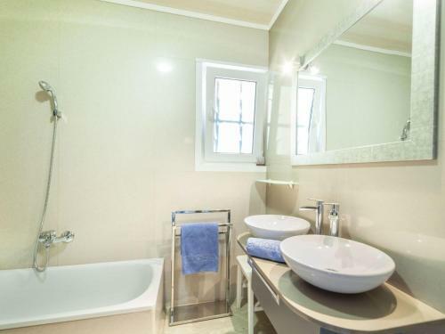 Holiday Home Puig Romani-1