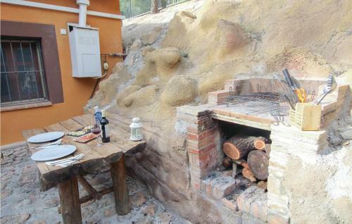Two-bedroom Holiday Home In Gebas