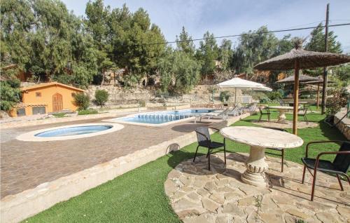 One-bedroom Holiday Home In Gebas