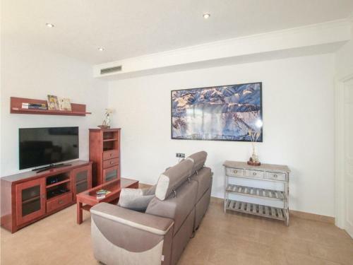 One-bedroom Holiday Home In Gebas