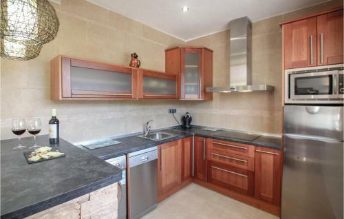 One-bedroom Holiday Home In Gebas