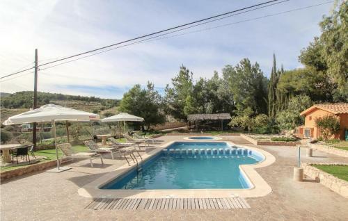 One-bedroom Holiday Home In Gebas