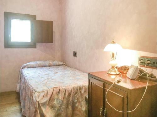 Three-bedroom Holiday Home In Santa Pellaia