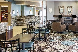 Hotel Comfort Suites Hudson I-94