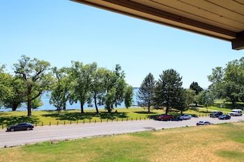 Red Lion Hotel Richland Hanford House