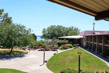 Red Lion Hotel Richland Hanford House