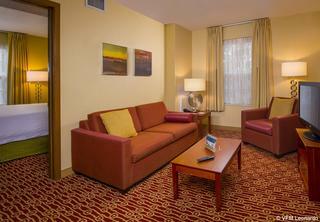 Hotel Towneplace Suites Falls Church
