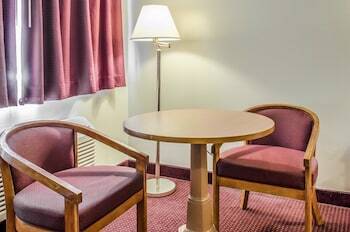 Hotel Econo Lodge Northeast