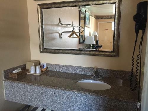 Motel Green Country Inn